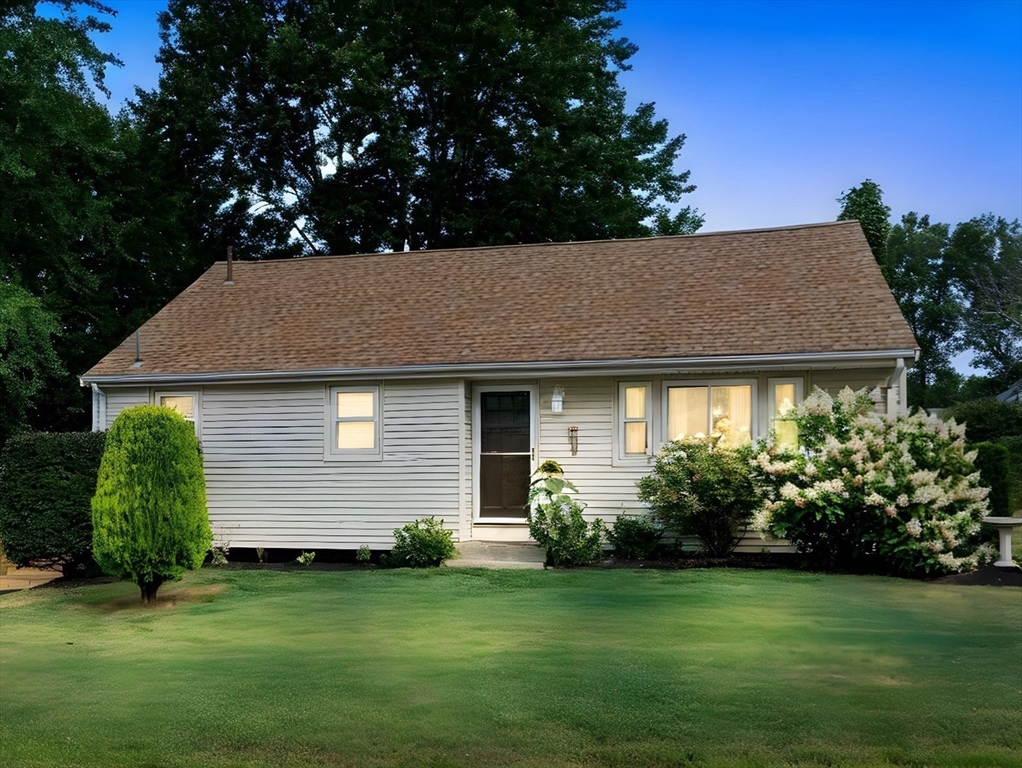 15 Almon Ave