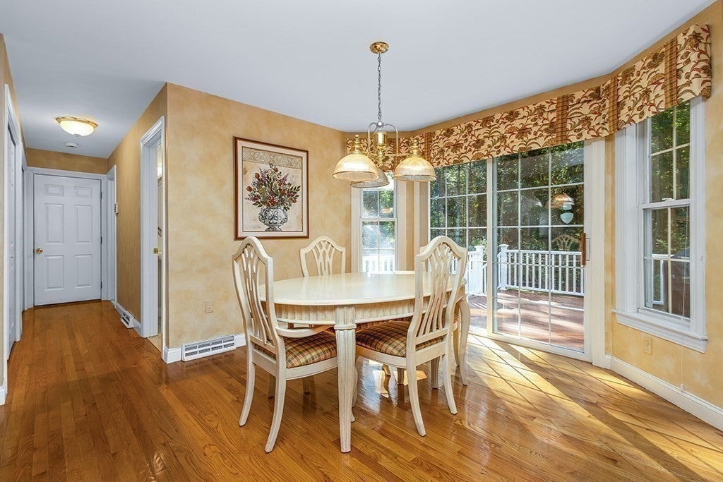 4 Dorset Drive, Walpole, MA, 4 Dorset Drive, Walpole, MA Photo #12