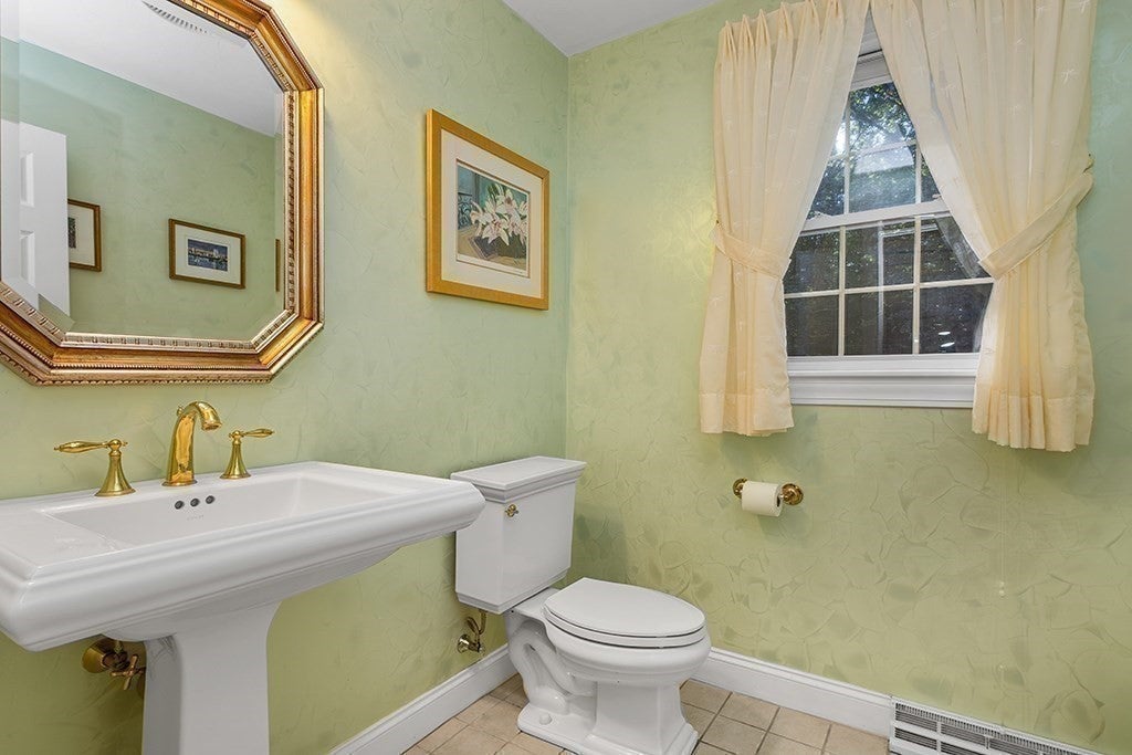 4 Dorset Drive, Walpole, MA, 4 Dorset Drive, Walpole, MA Photo #18