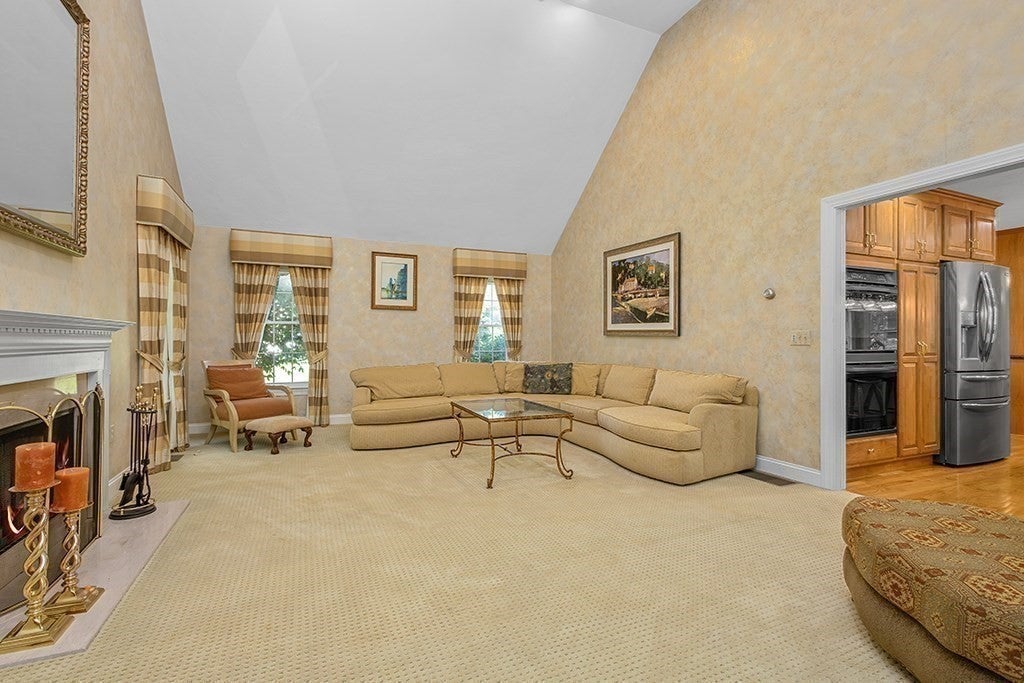 4 Dorset Drive, Walpole, MA, 4 Dorset Drive, Walpole, MA Photo #14