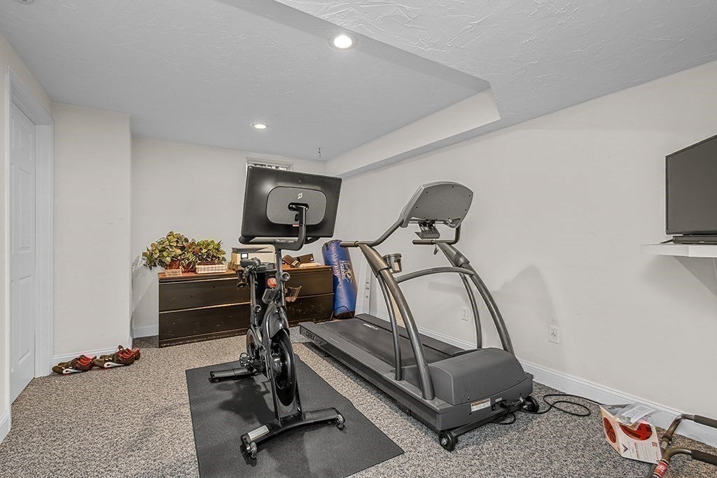 4 Dorset Drive, Walpole, MA, 4 Dorset Drive, Walpole, MA Photo #31