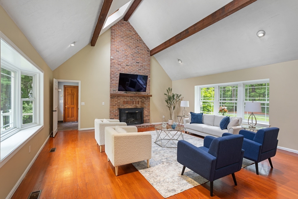 1173 North Road