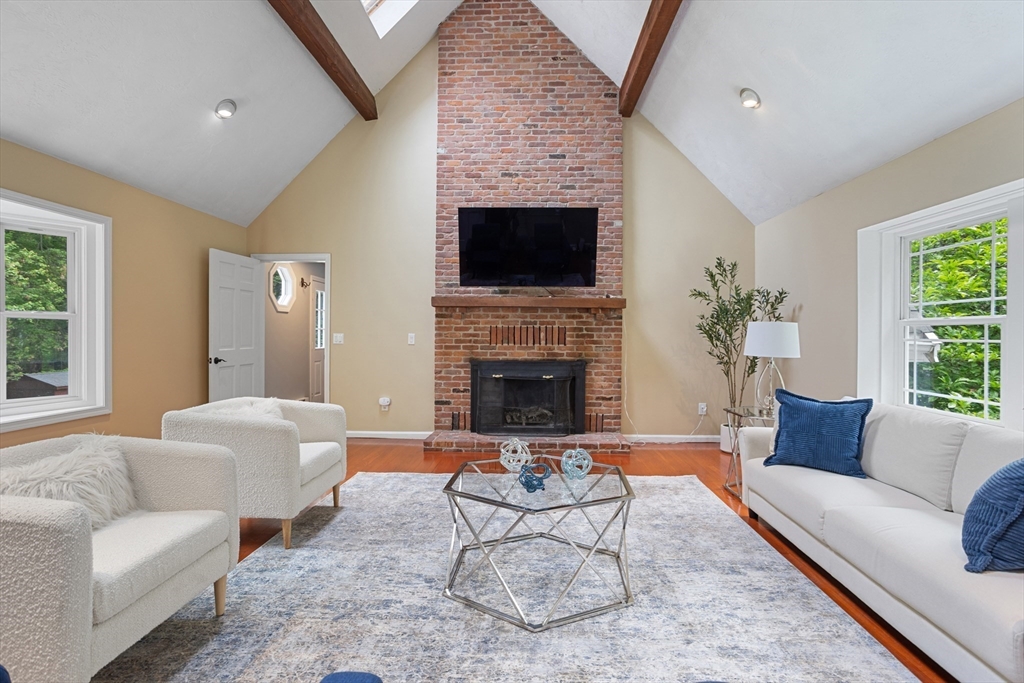 1173 North Road