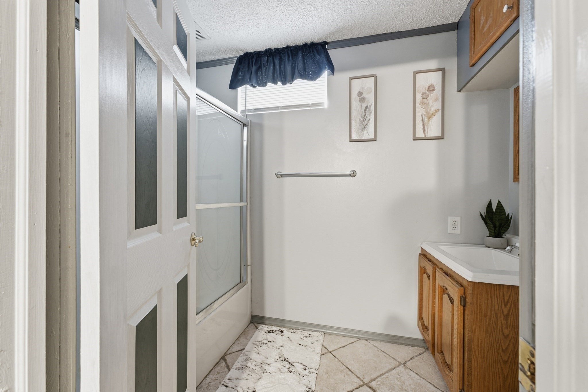 66 Barrison St, Springfield, MA, 66 Barrison St, Springfield, MA Photo #25