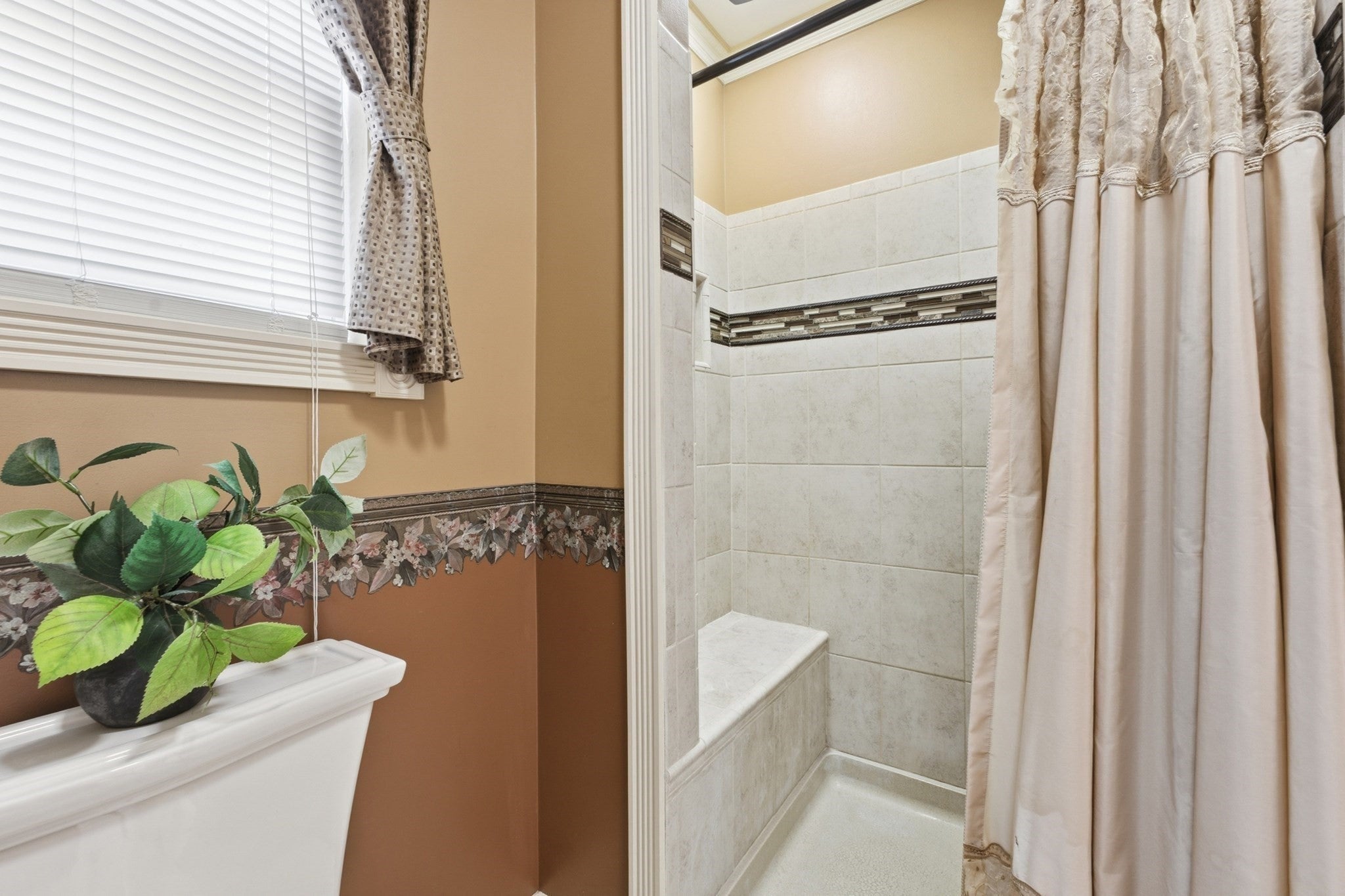66 Barrison St, Springfield, MA, 66 Barrison St, Springfield, MA Photo #20