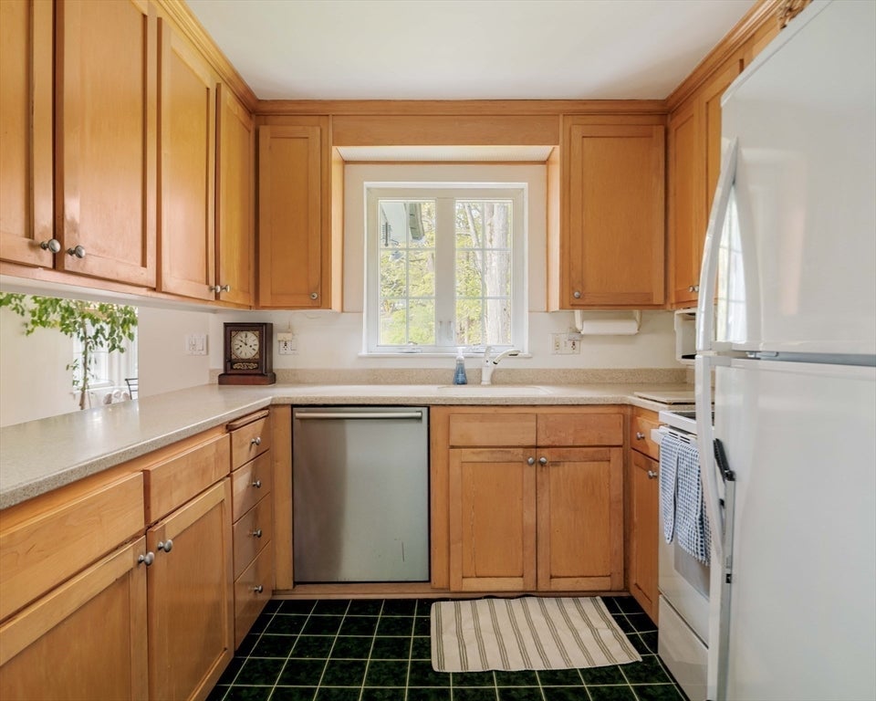 20 Rambler Rd, Boston, MA Photo #13