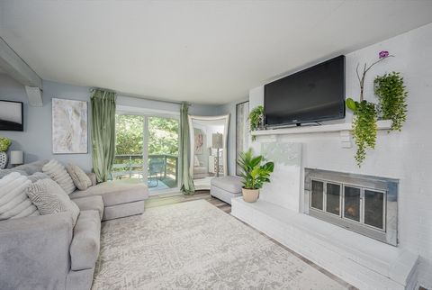 6 Pinebrook 6 Easton MA 02375