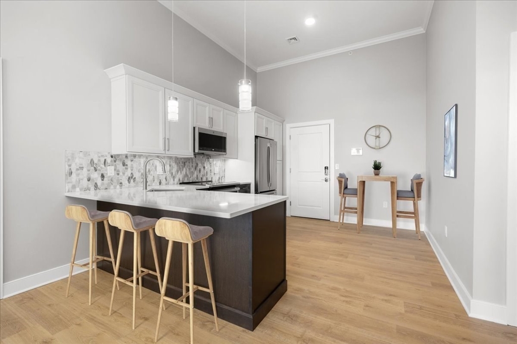 21 Totman Street 301