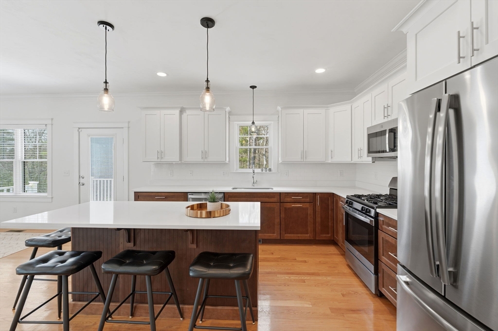 60 Compass Point Dr 29