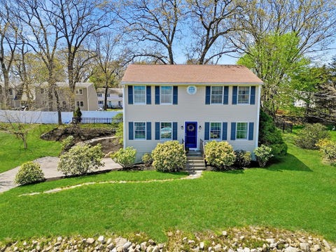 Photo of 23 Bellmore Rd, Framingham, MA 01702 (MLS # 73509135)