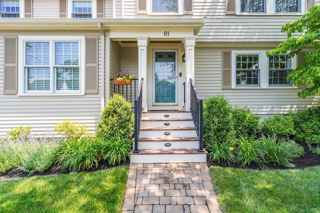 61 Fuller Brook Avenue