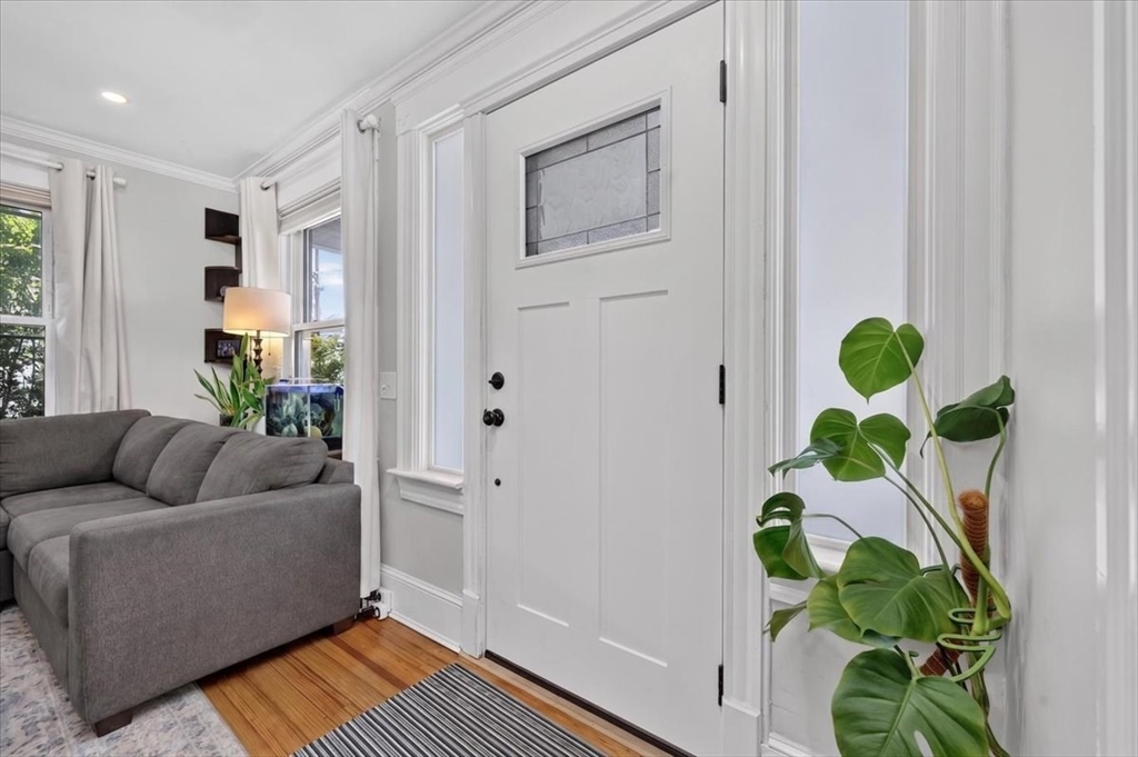 93 Sachem St