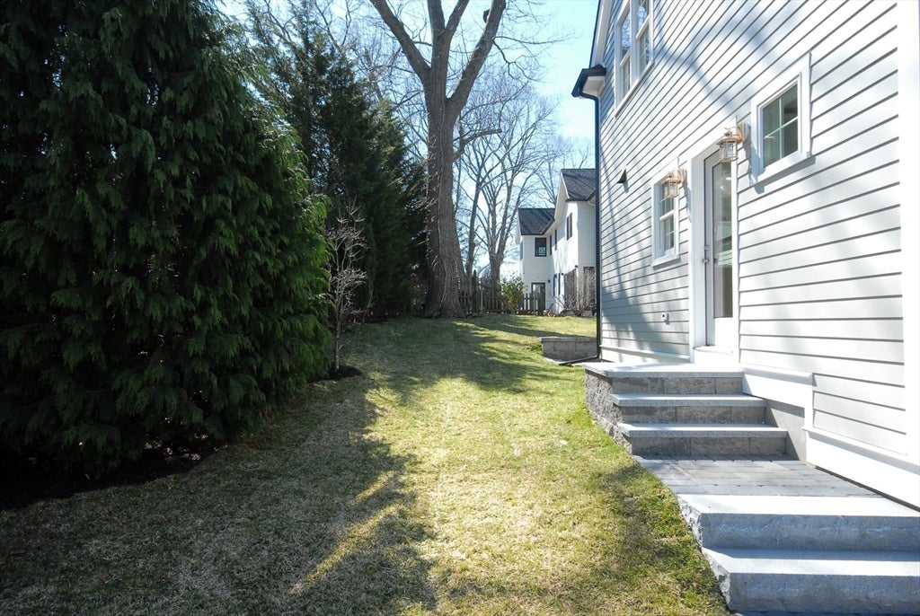 32 Hickory Cliff Rd, Newton, MA, 32 Hickory Cliff Rd, Newton, MA Photo #40