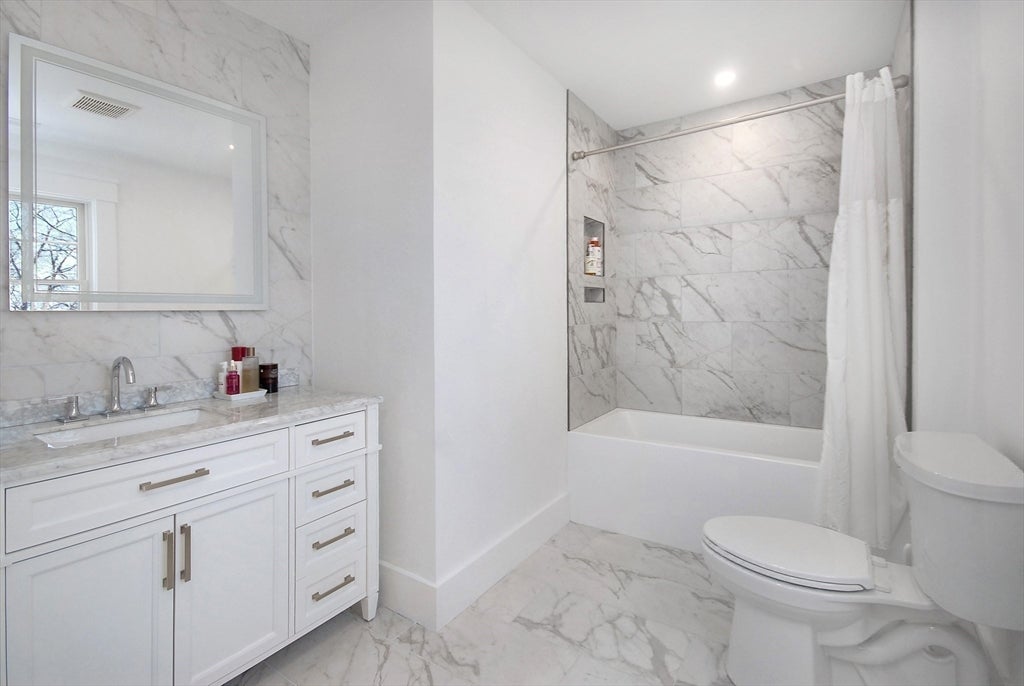 32 Hickory Cliff Rd, Newton, MA, 32 Hickory Cliff Rd, Newton, MA Photo #30