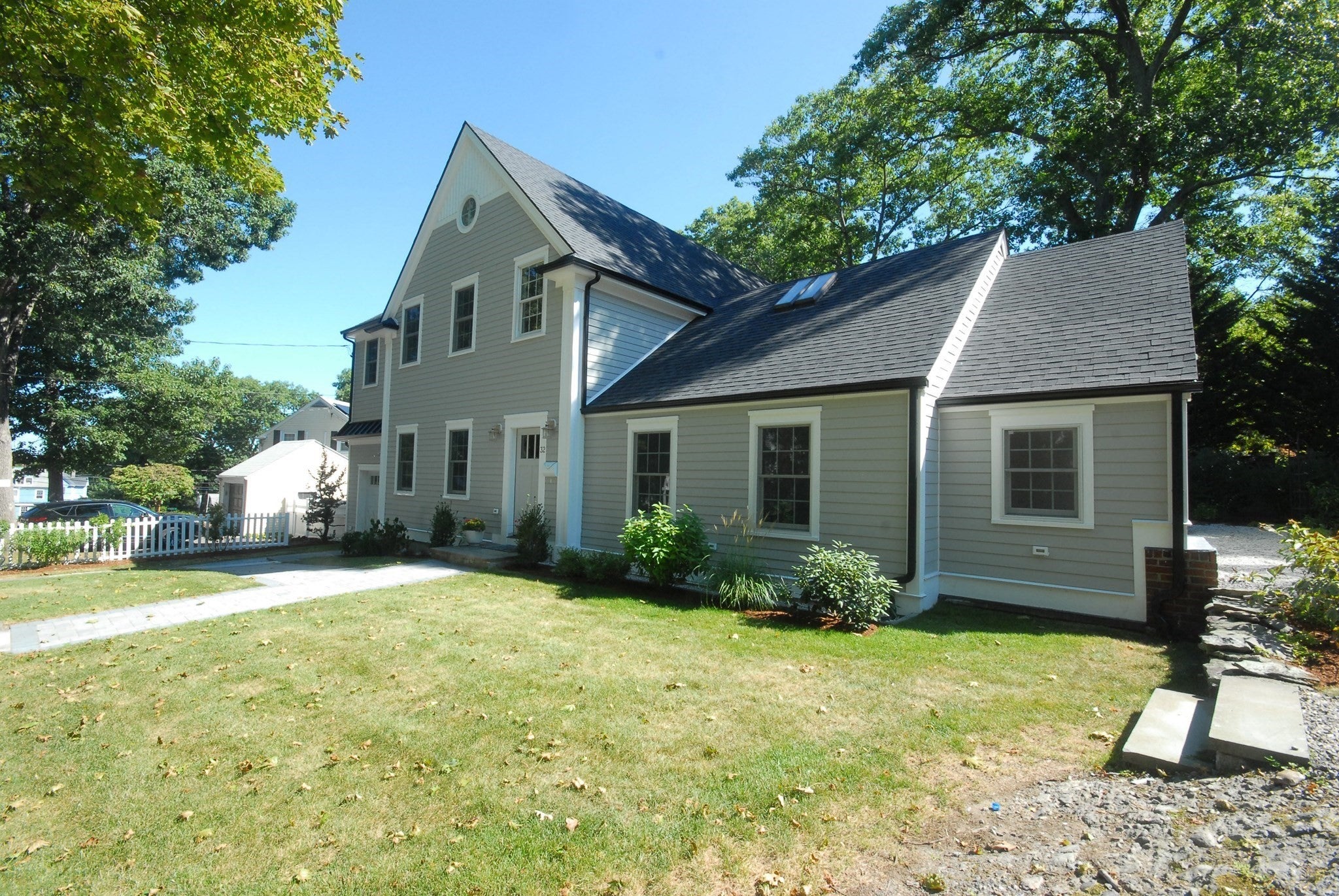 32 Hickory Cliff Rd, Newton, MA, 32 Hickory Cliff Rd, Newton, MA Photo #36