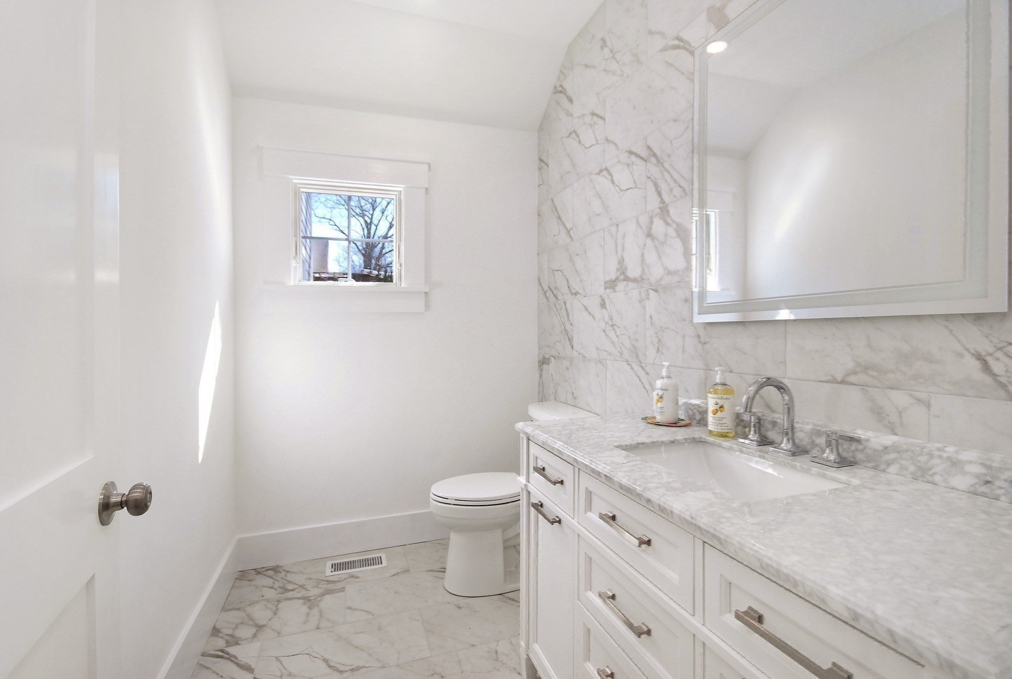 32 Hickory Cliff Rd, Newton, MA, 32 Hickory Cliff Rd, Newton, MA Photo #27