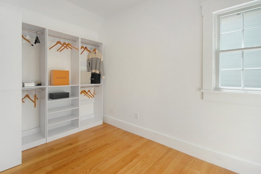 32 Hickory Cliff Rd, Newton, MA, 32 Hickory Cliff Rd, Newton, MA Photo #31