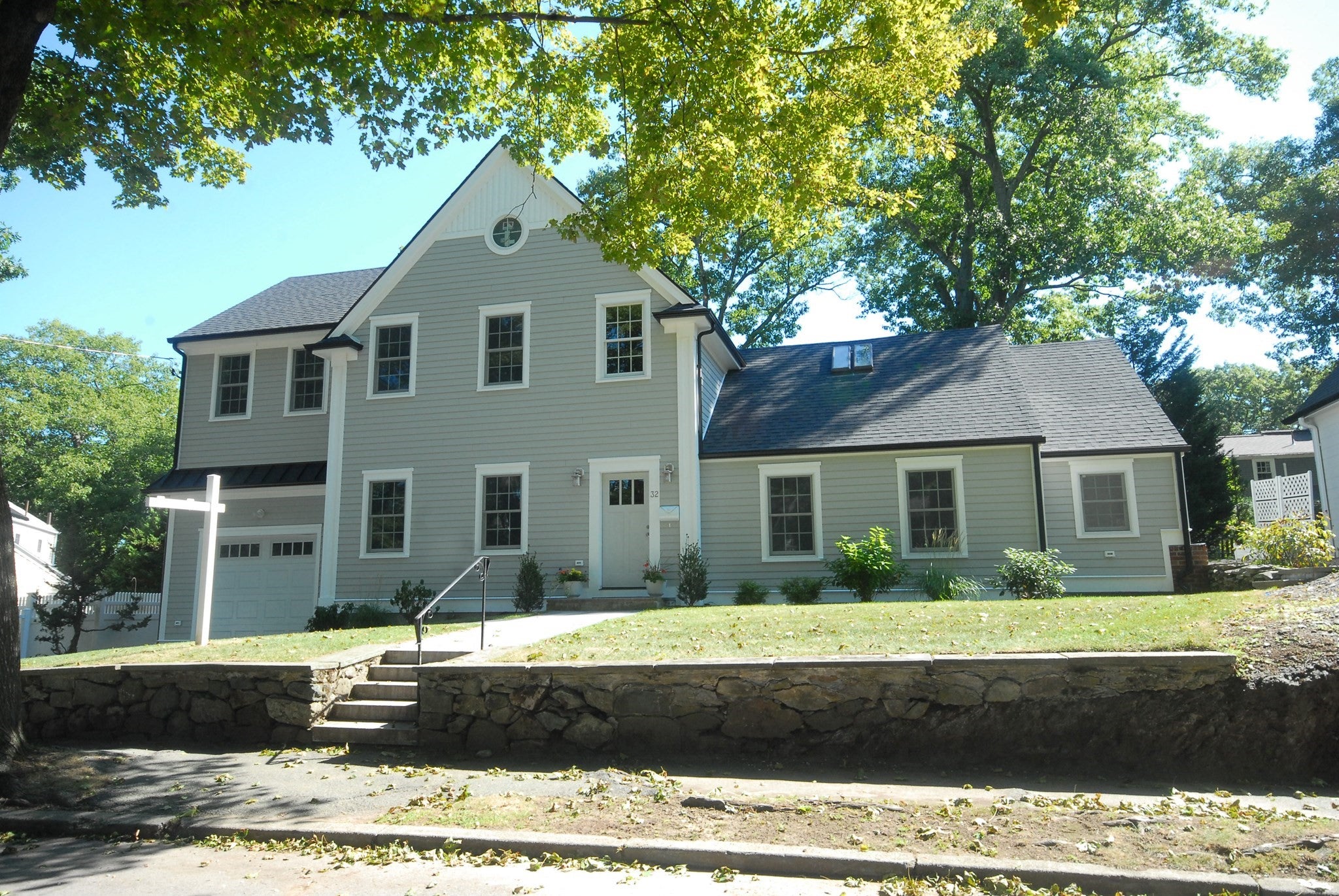 32 Hickory Cliff Rd