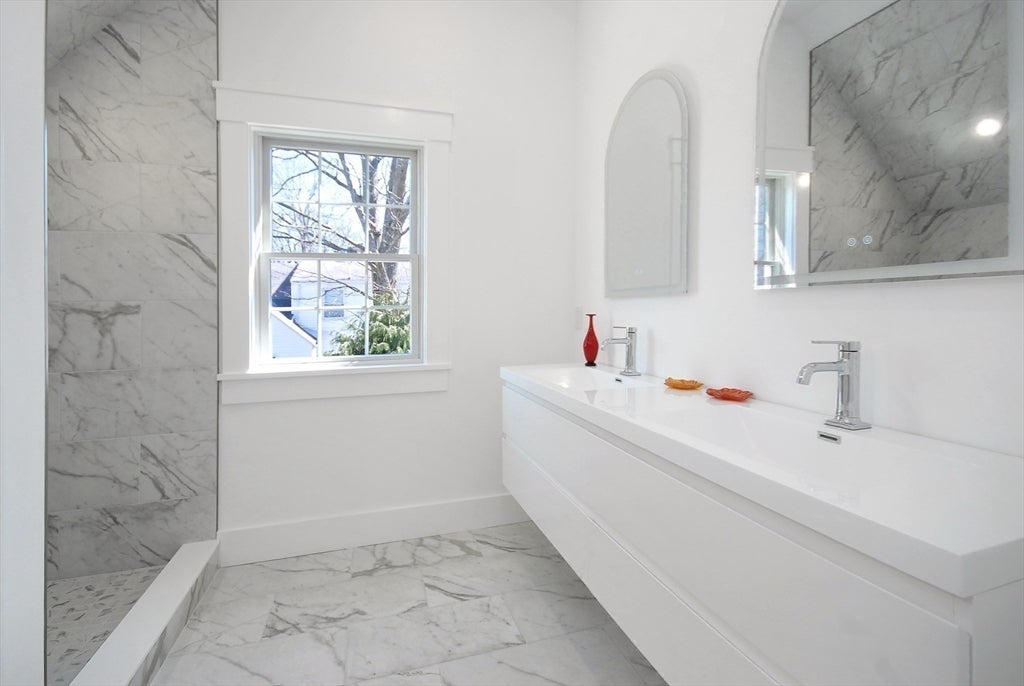 32 Hickory Cliff Rd, Newton, MA, 32 Hickory Cliff Rd, Newton, MA Photo #27