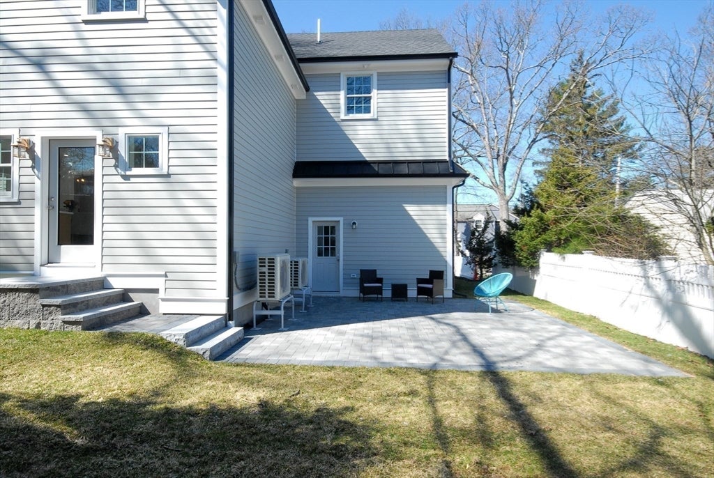 32 Hickory Cliff Rd, Newton, MA, 32 Hickory Cliff Rd, Newton, MA Photo #38