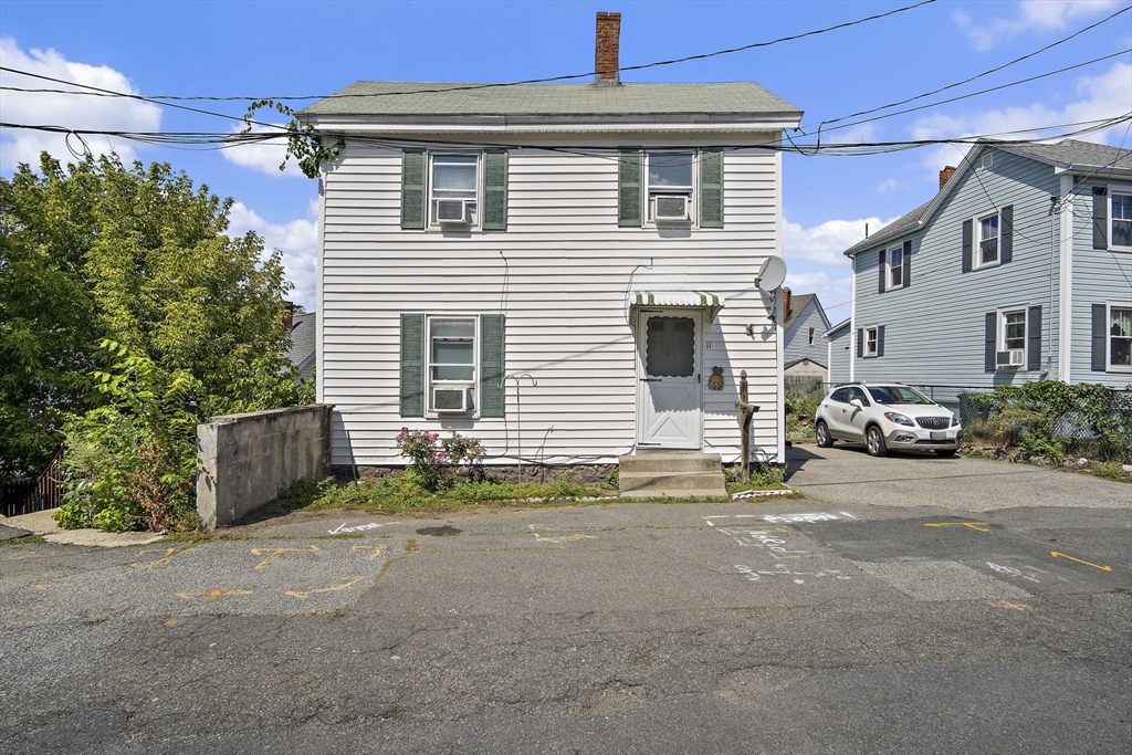 11 Hovey Street