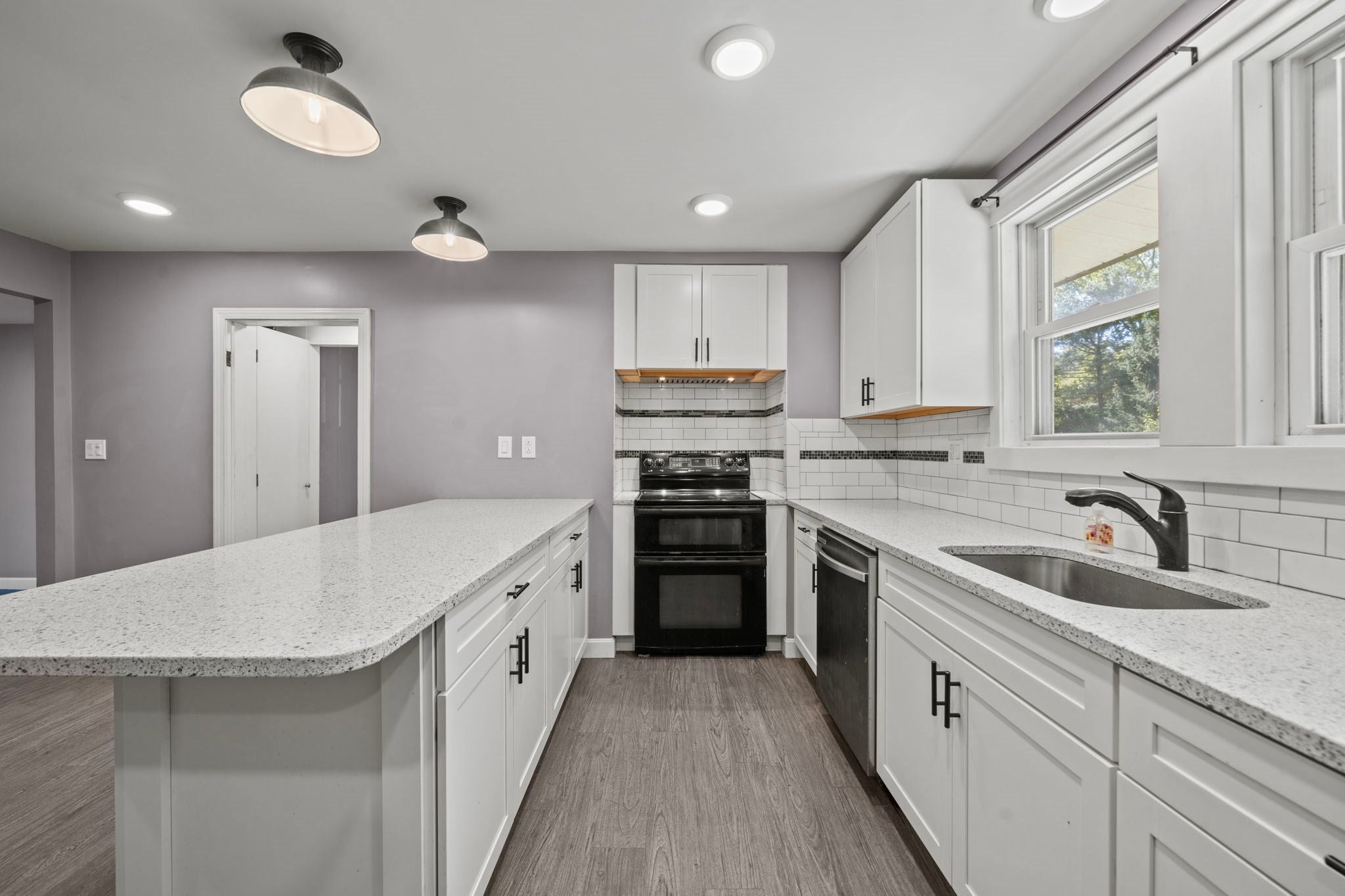 52 Forest Park Rd, Woburn, MA, 52 Forest Park Rd, Woburn, MA Photo #3