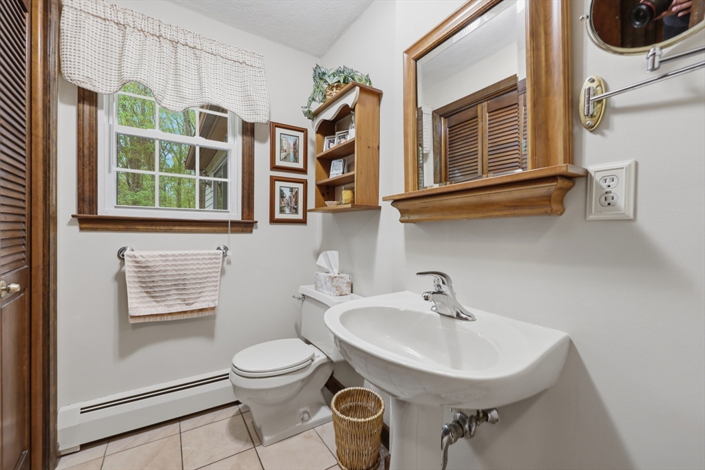 2 Esther Drive, Milford, MA Photo #18