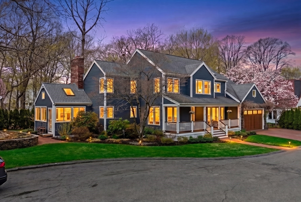 3 Beacon Heights Ln