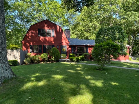 Photo of 31 Muriel Ln, Milford, MA 01757 (MLS # 73530752)