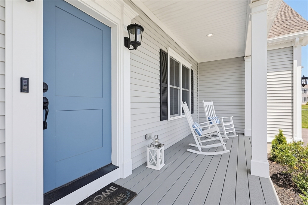 42 Caspian Way