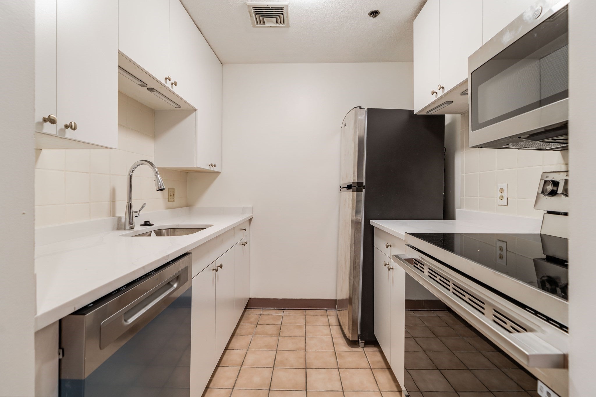 188 North St #53, Boston, MA, 188 North St #53, Boston, MA Photo #2