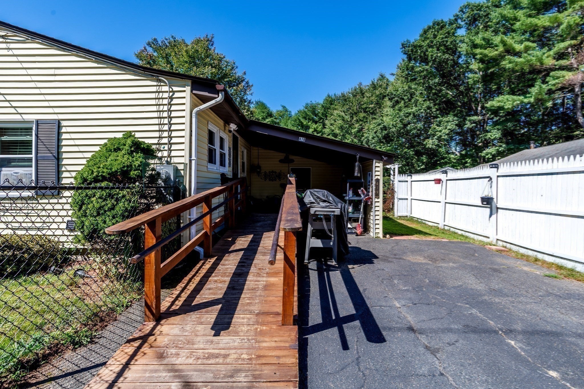 419 Harvard Ave, Athol, MA Photo #33