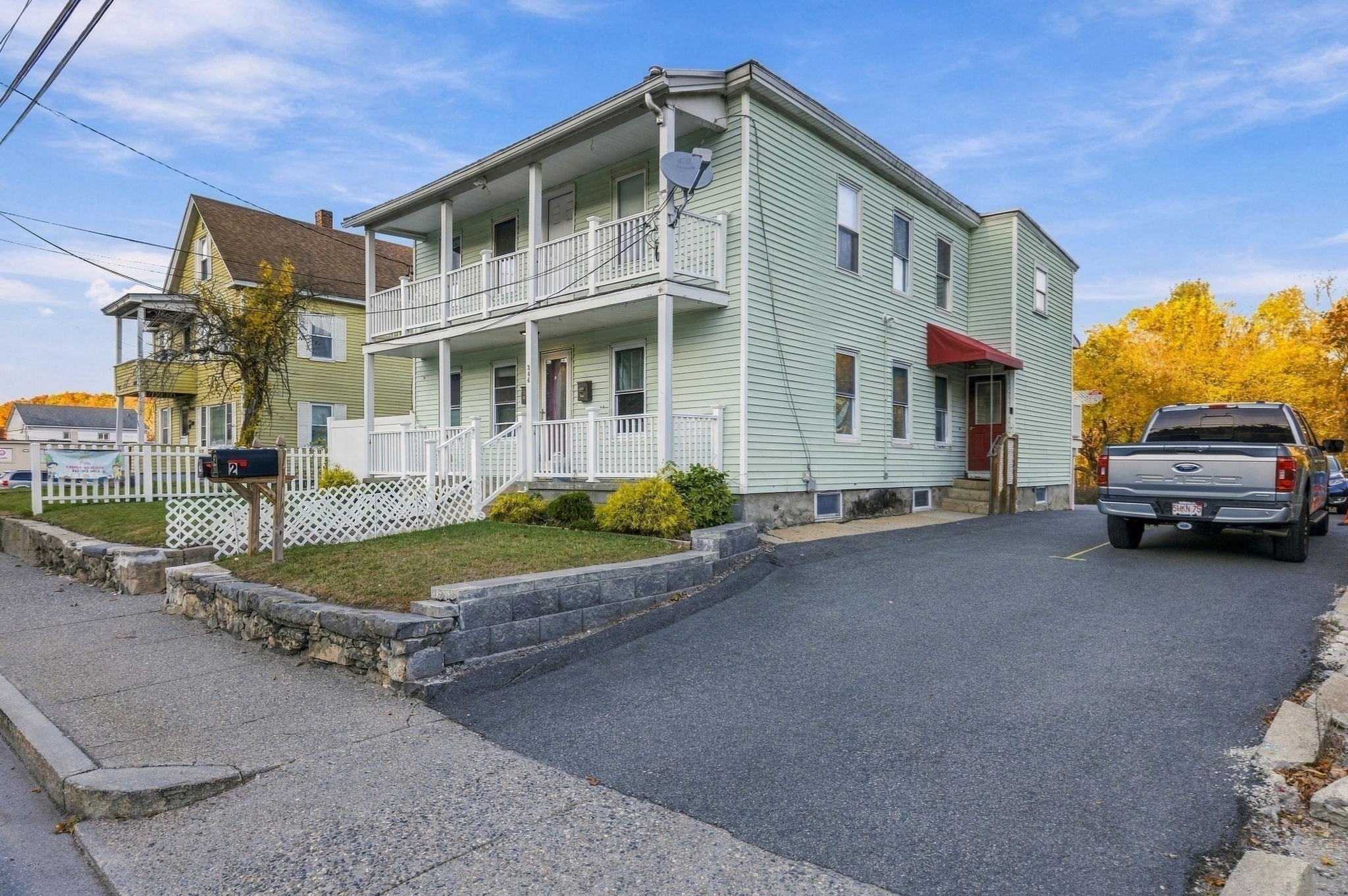 346 Central St