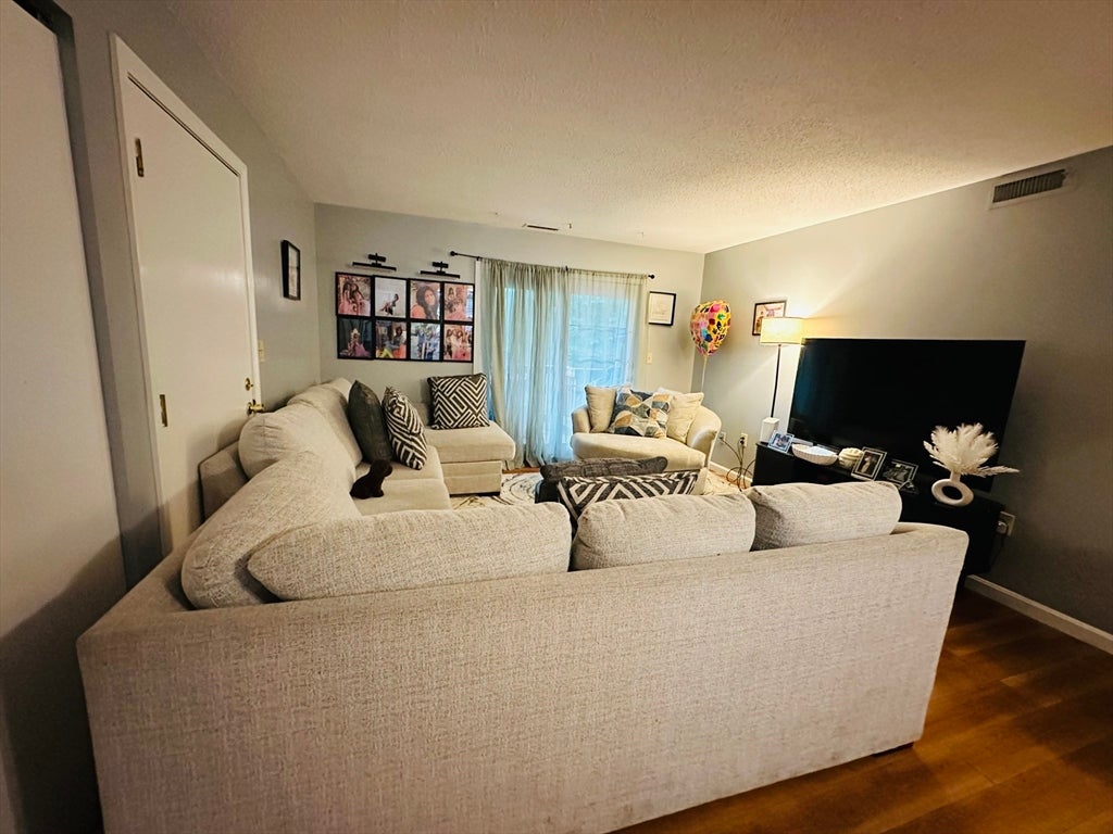 373 Aiken Drive #10, Lowell, MA Photo #4