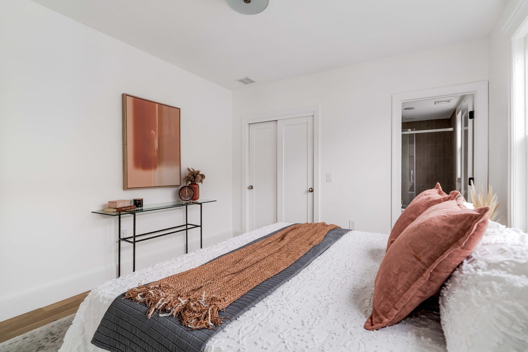 17-19 Woodrow Ave #17, Newton, MA Photo #25
