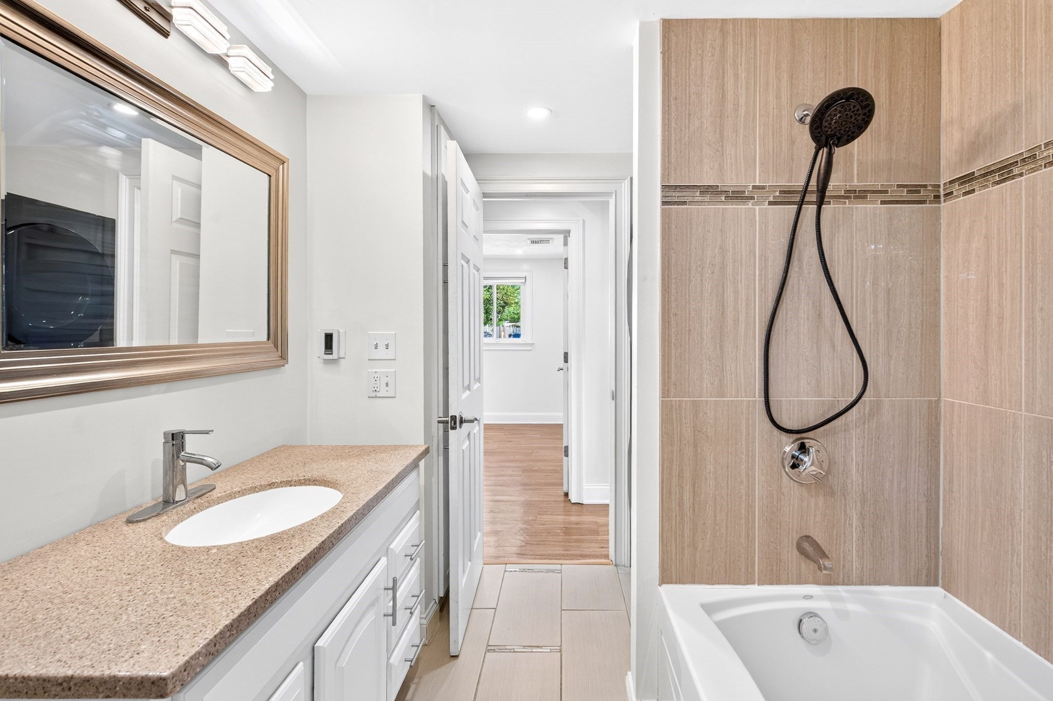 15 Roger Rd, Holbrook, MA, 15 Roger Rd, Holbrook, MA Photo #9