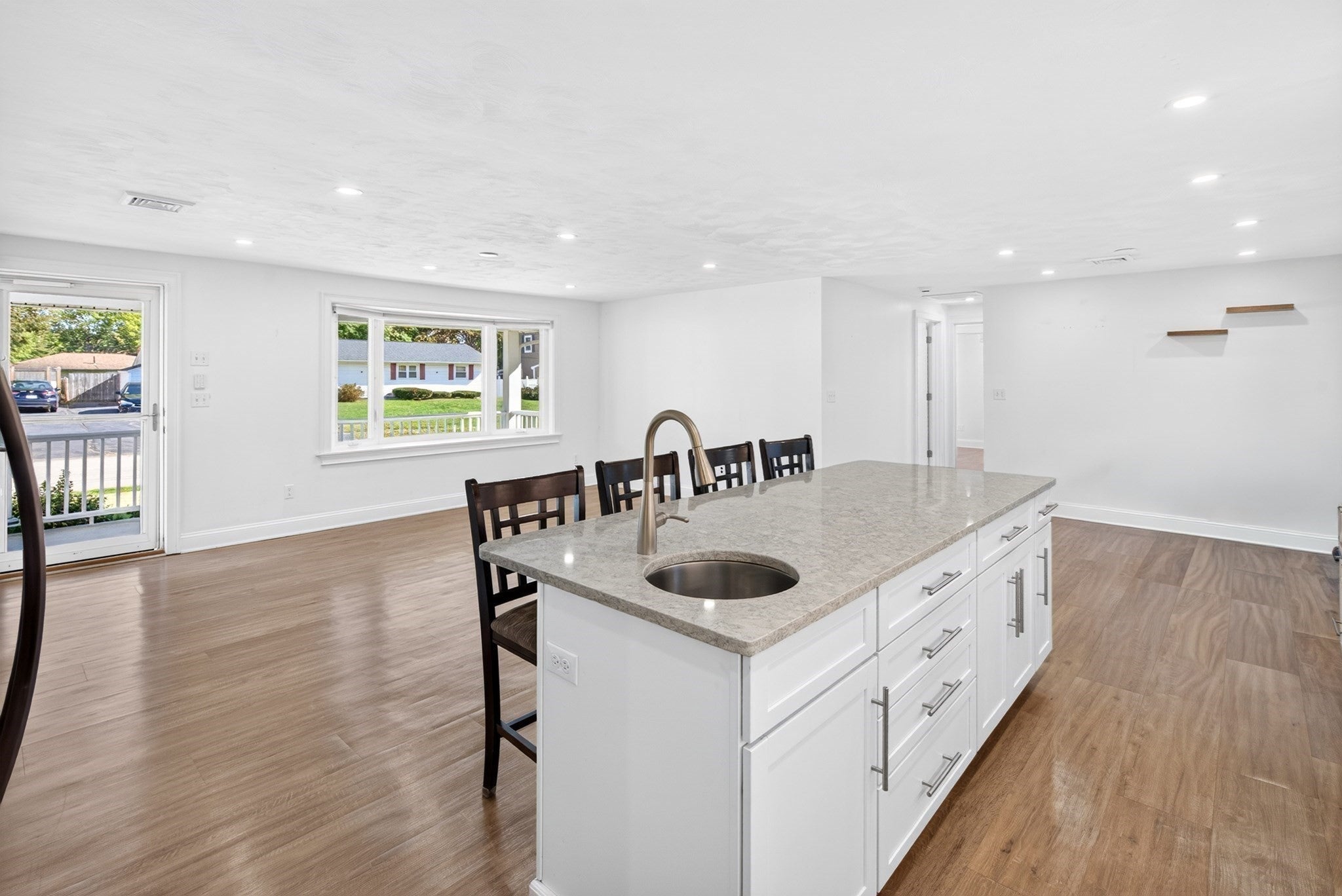 15 Roger Rd, Holbrook, MA, 15 Roger Rd, Holbrook, MA Photo #12