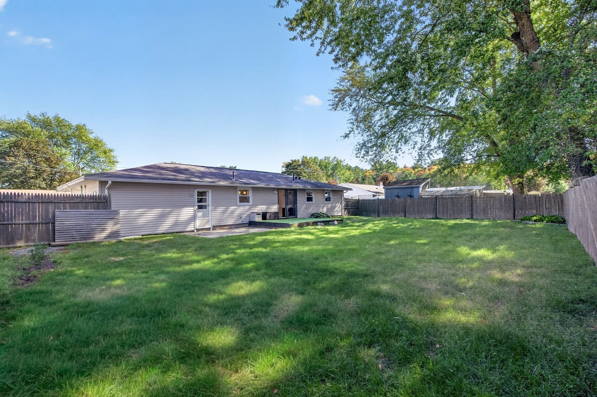 15 Roger Rd, Holbrook, MA, 15 Roger Rd, Holbrook, MA Photo #11