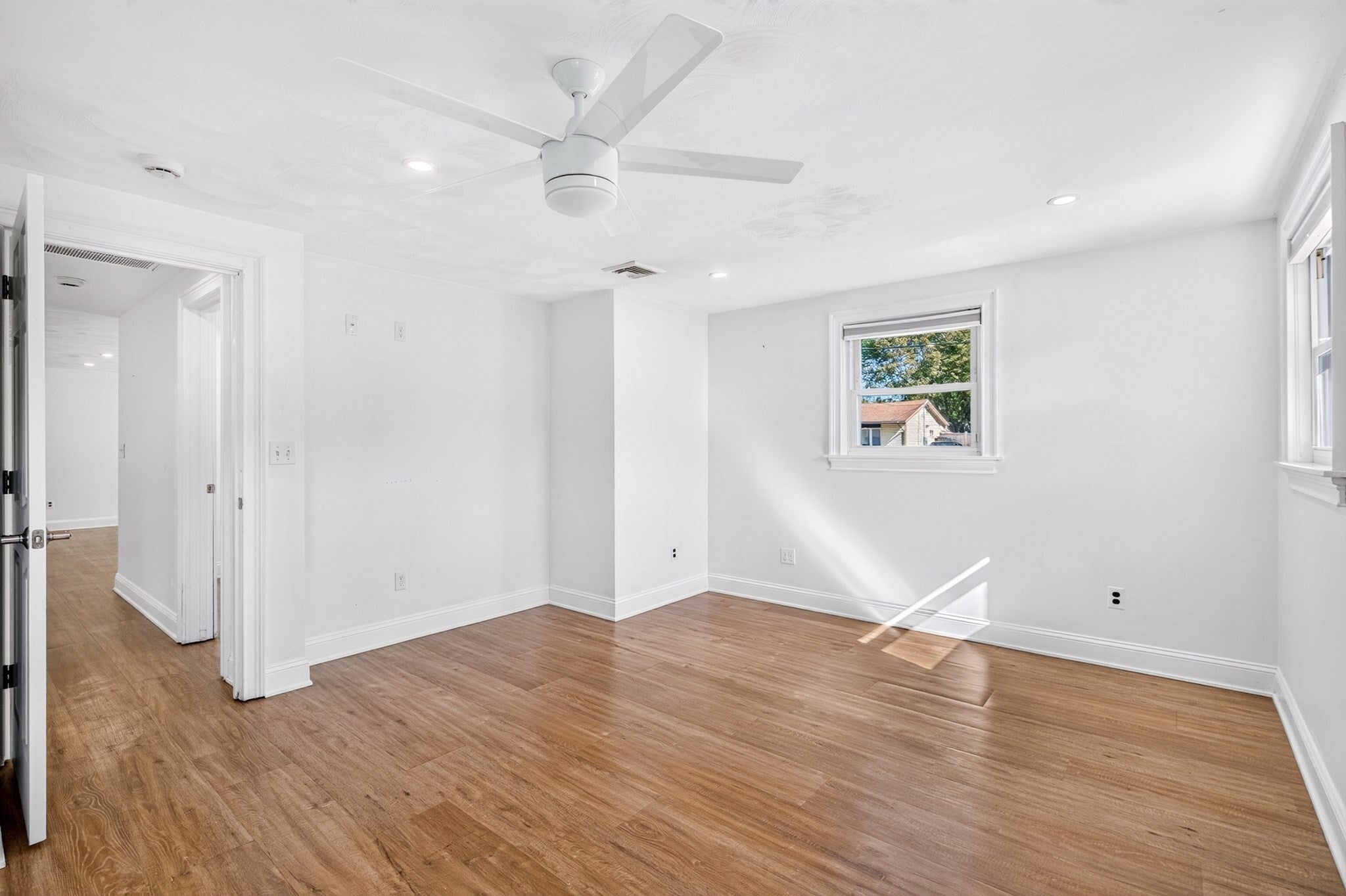 15 Roger Rd, Holbrook, MA, 15 Roger Rd, Holbrook, MA Photo #32