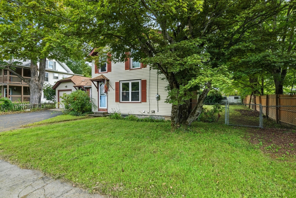 7 Stanton Ave