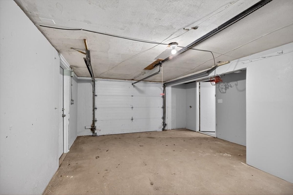 368 Granville Rd, Southwick, MA Photo #28