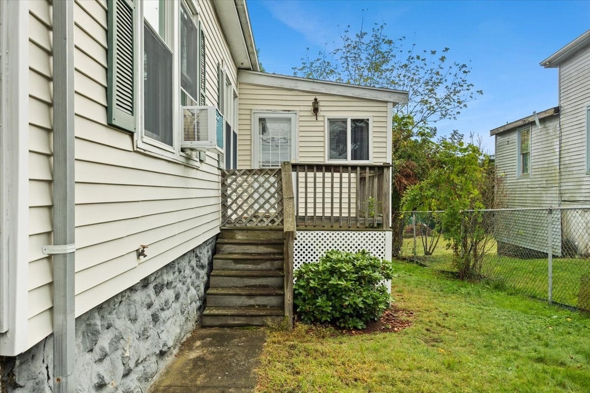 898 Church Street, New Bedford, MA Photo #39