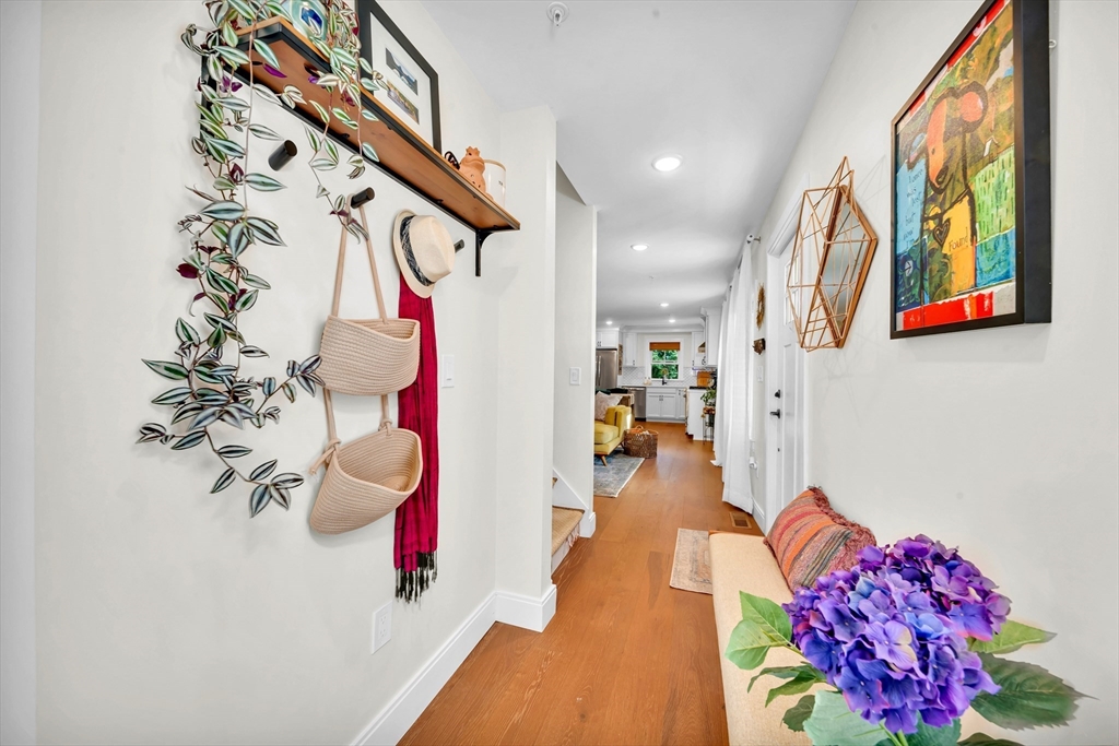 24 Aubin St 2