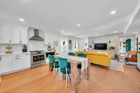24 Aubin St 2 Amesbury MA 01913