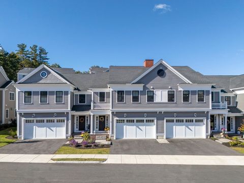 19 Cutter Ln 19 Amesbury MA 01913