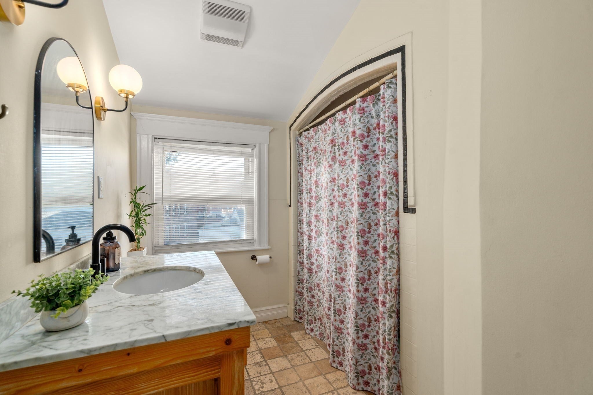 3 Hampshire St, Everett, MA, 3 Hampshire St, Everett, MA Photo #19