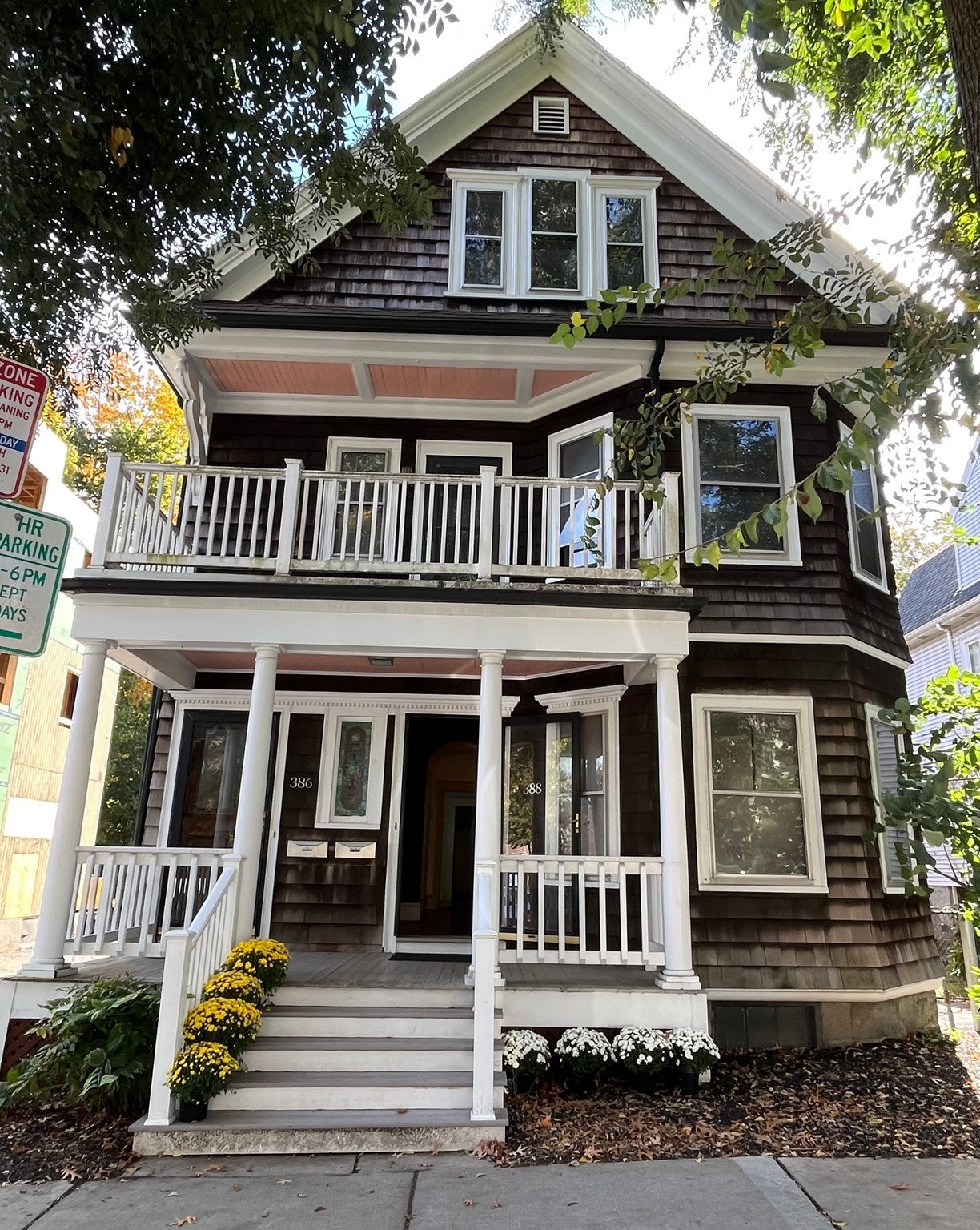 Photo of 386-388 Huron AVE, Cambridge, MA