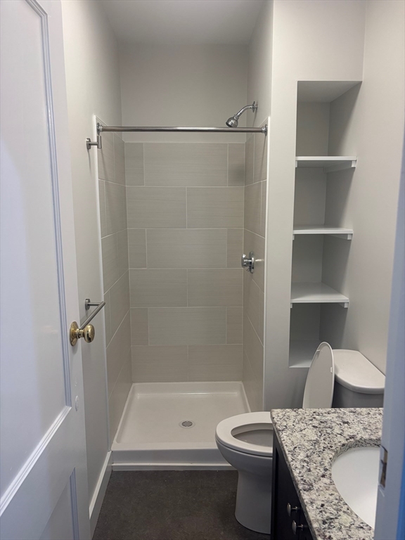 44 Essex Street none