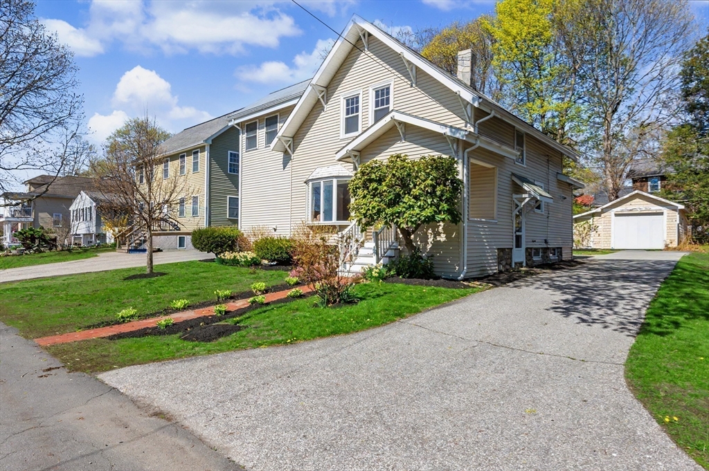 28 Garrison Ave