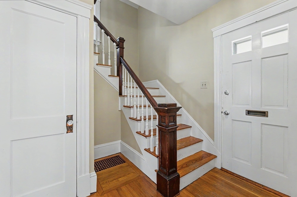 28 Garrison Ave